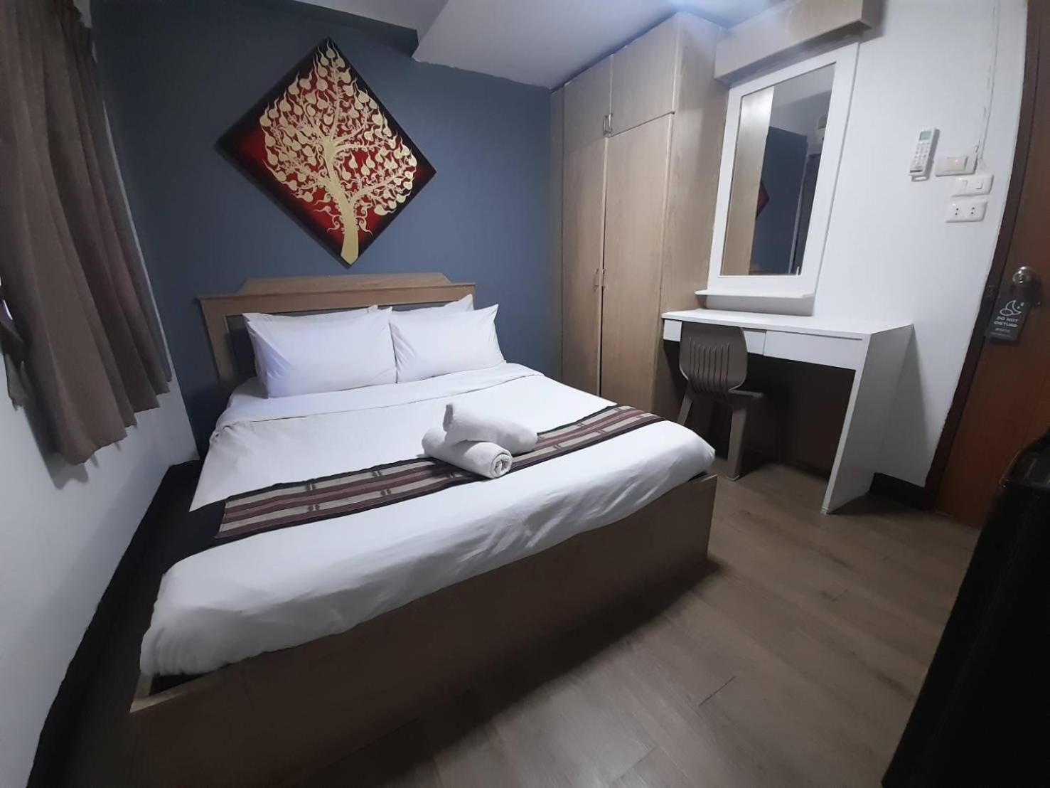 Home Place Hotel Chiang Mai Esterno foto
