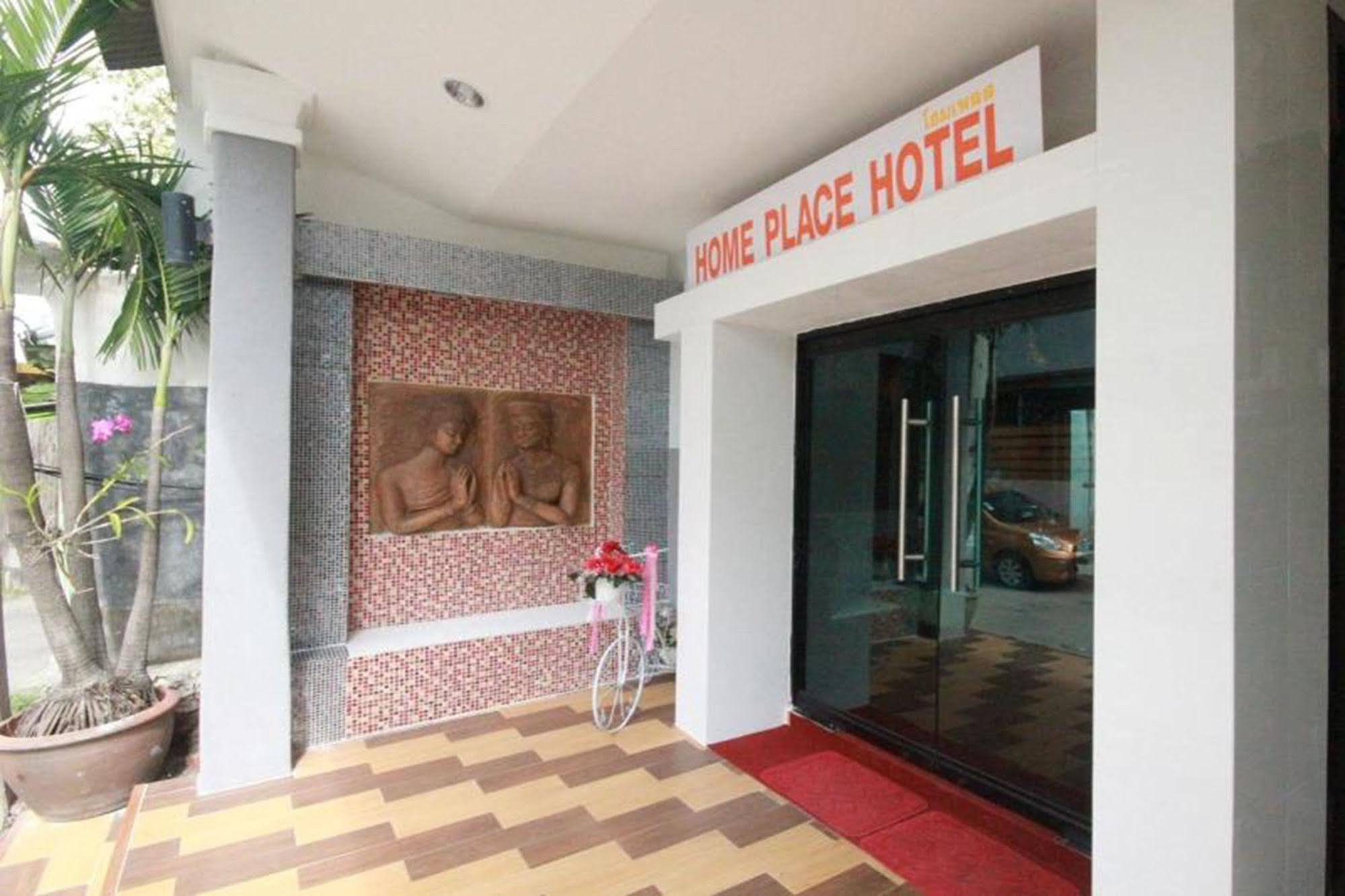 Home Place Hotel Chiang Mai Esterno foto