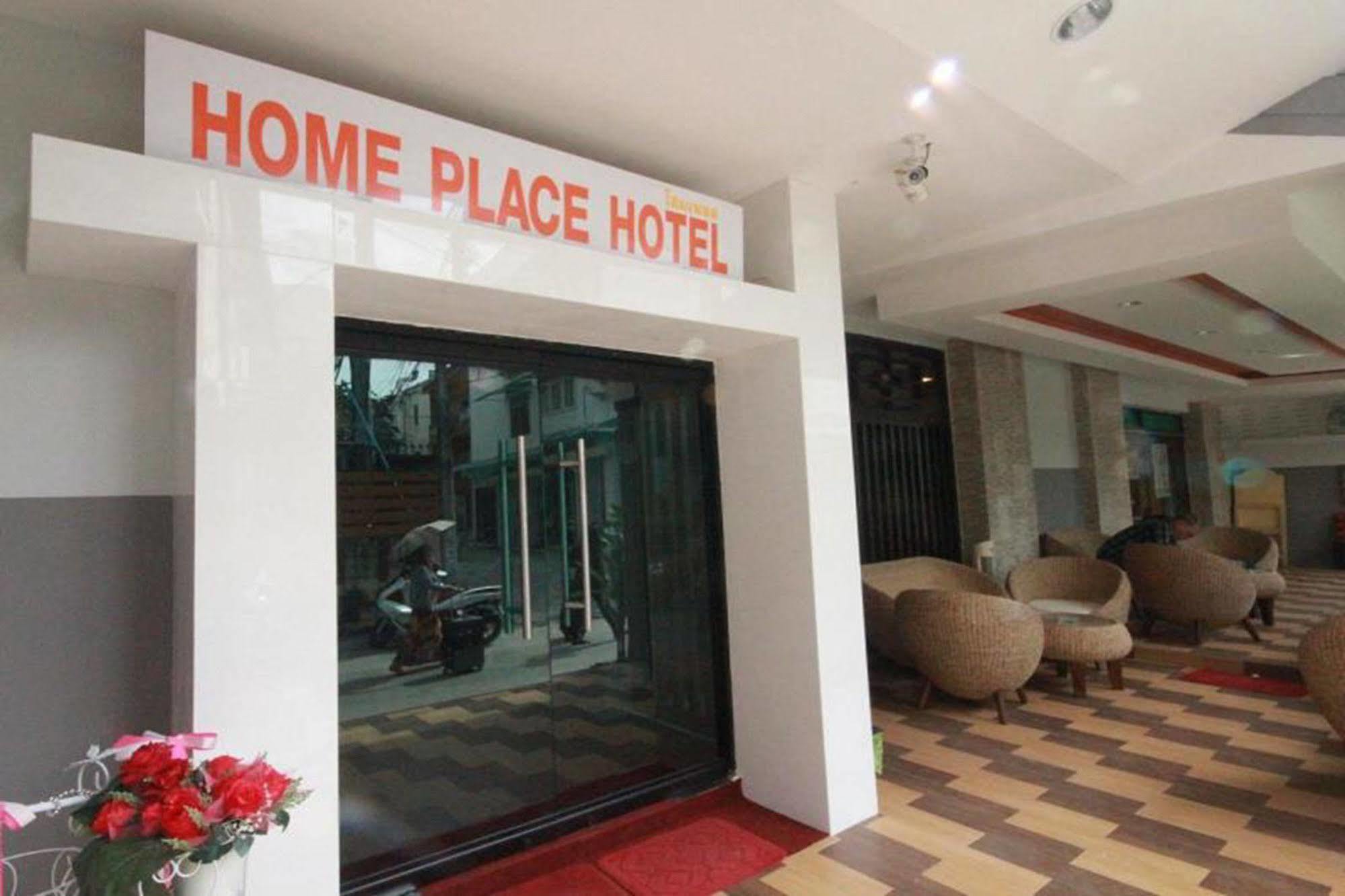 Home Place Hotel Chiang Mai Esterno foto